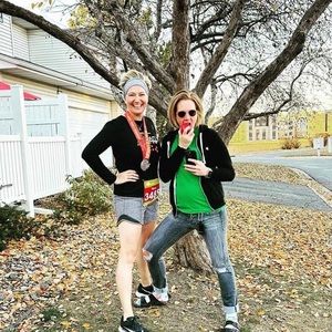 Meet your Posher, Dana